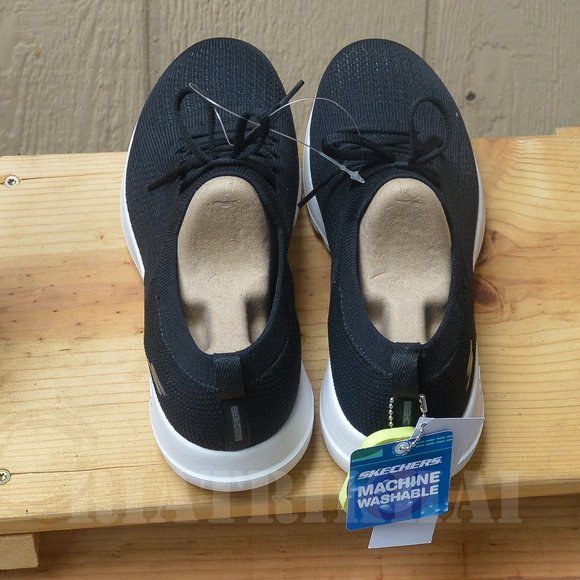 skechers Shoes - Ladies' GoWalk Joy BLACK Skechers sneakers